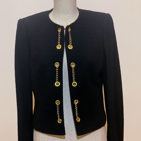 Alex Marie Jackets & Blazers - 🎉HP‼️ ♠️ EUC💥Designer Inspired, Modern & Chic Black and Gold Blazer - Size 4✨✨